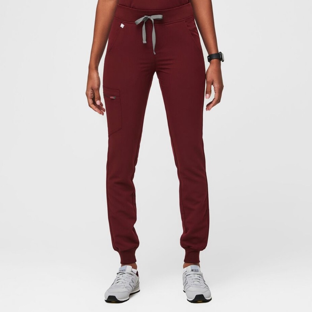 BURGUNDY ZAMORA JOGGER SCRUB PANTS